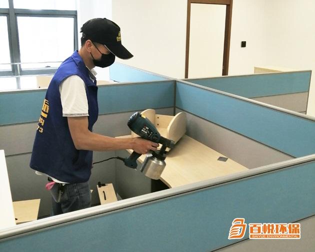 百悅環(huán)保推薦：汽車車內(nèi)如何除甲醛，甲醛又從哪來？